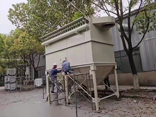 袋式除塵器的工作過(guò)程，布袋除塵器的工作原理是什么,脈沖除塵器和布袋除塵器